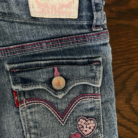 Levi’s girls SIZE 6-SKIMMER/CAPRI..ADJUSTABLE WAIST/PINK STITCHING/HEARTS - Picture 8 of 8